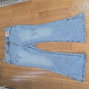 SO BRAND WOMEN'S JUNIOR PLUS LIGHT BLUE HIGH RISE FLARE JEANS SIZE 18 PLUS